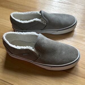 Vans Asher Sherpa Lined Slip On Sneakers Gray Womens 6.5